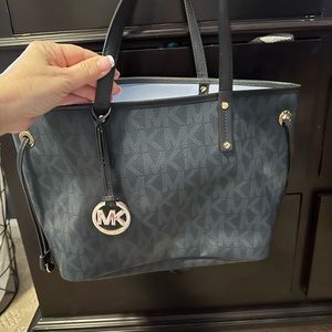 Michael Kors Navy blue  on Navy Tote with vinyl interior
